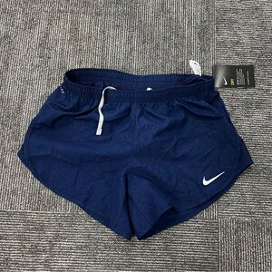 NEW NIKE RUNNING SHORTS SMALL